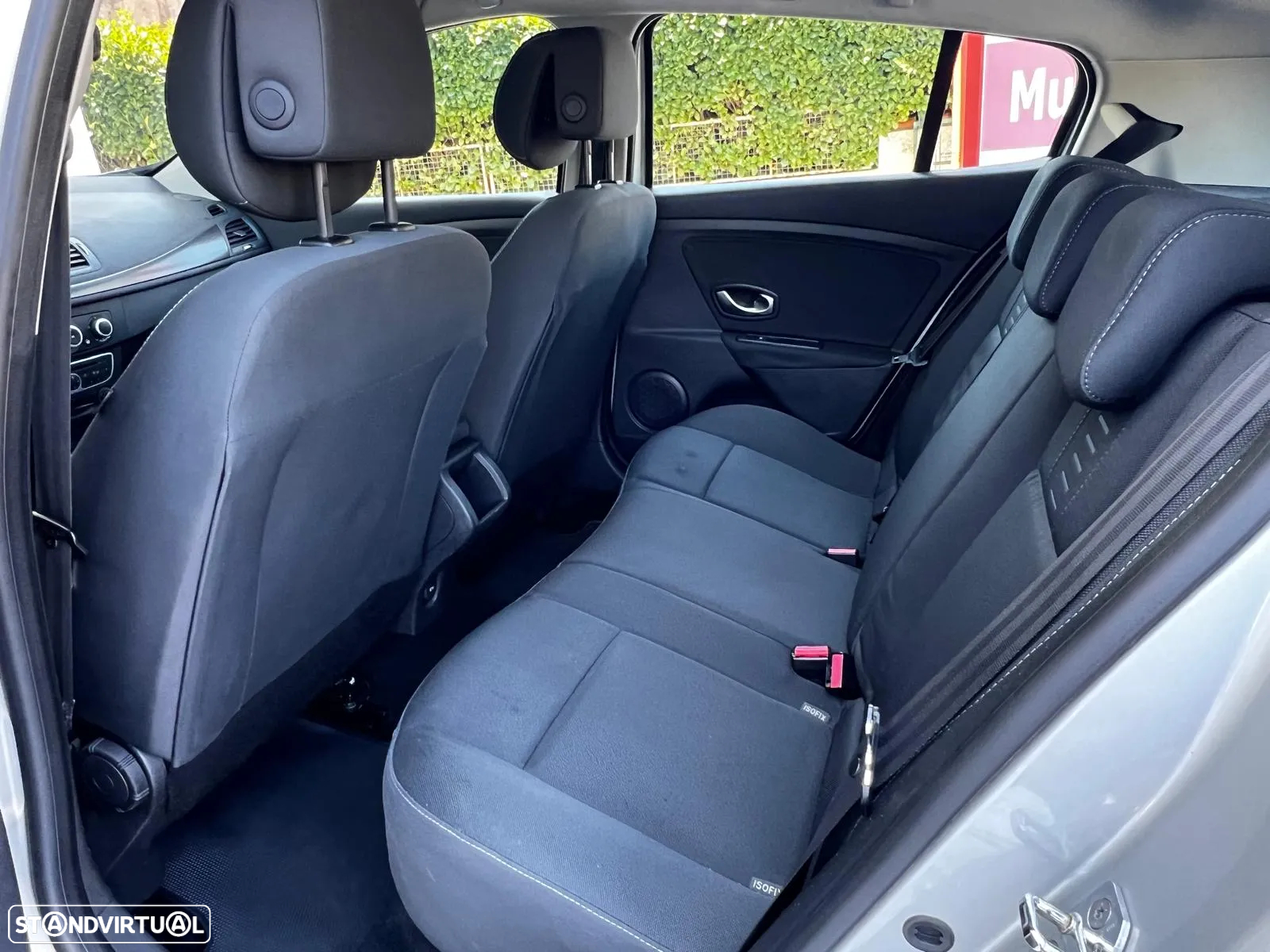 Renault Mégane 1.5 dCi Confort - 11