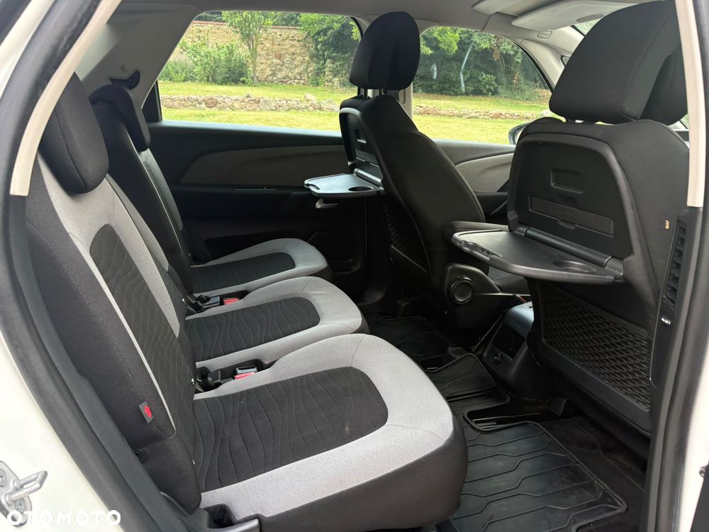 Citroën C4 Picasso BlueHDi 100 Stop&Start Attraction - 11
