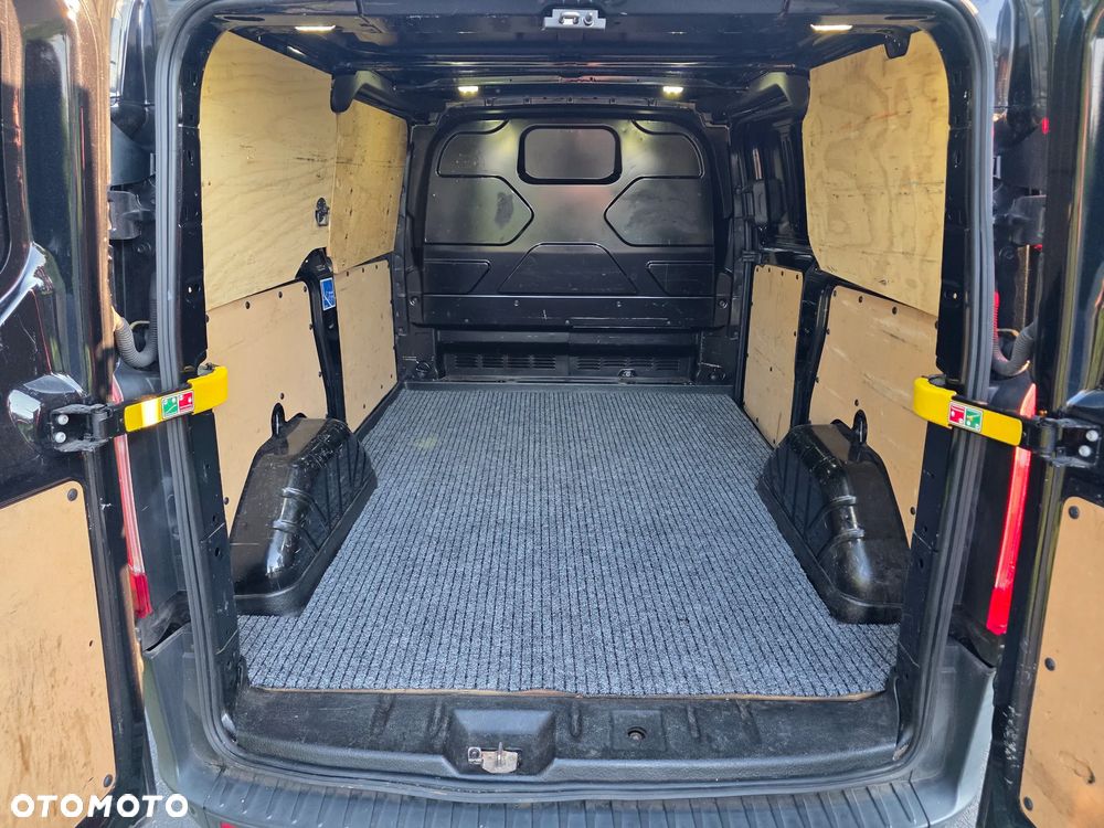 Ford Transit Custom - 22