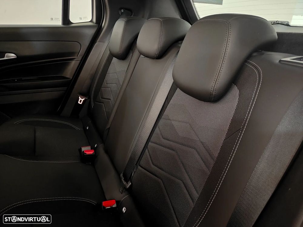 Jeep Avenger 54 kWh Altitude - 40