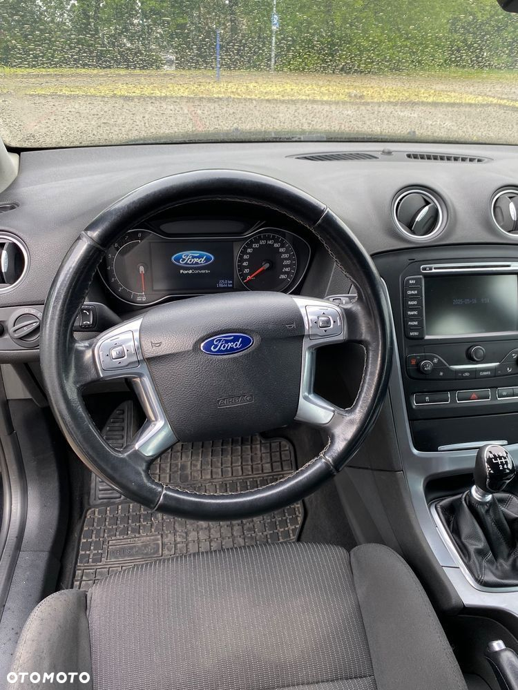 Ford Mondeo 1.6 T Titanium - 16