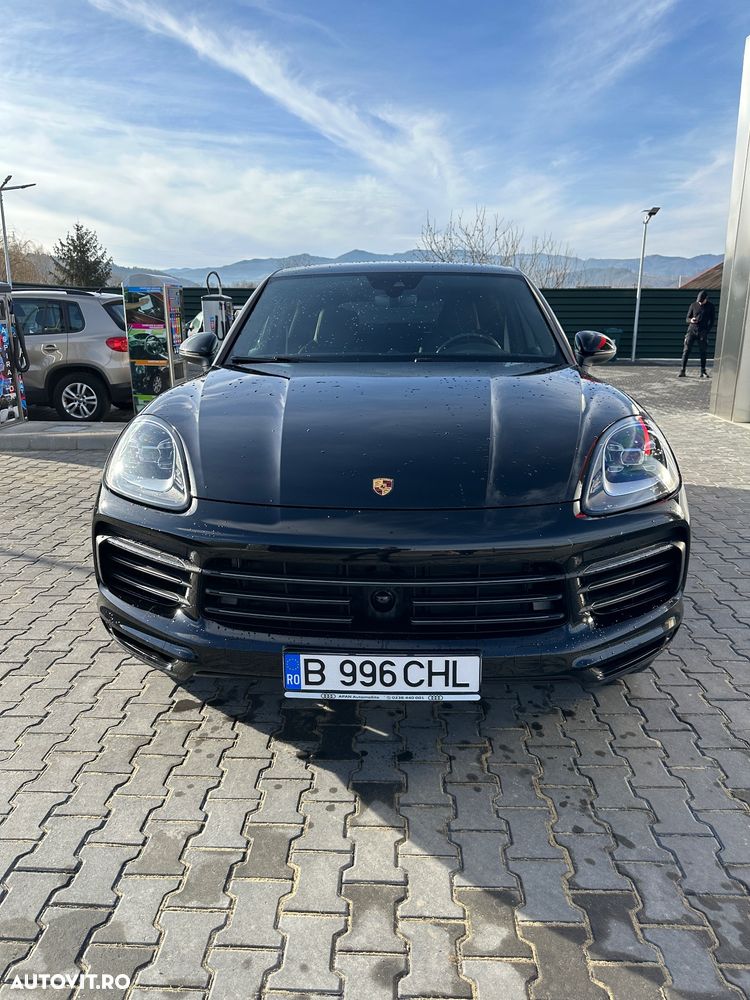 Porsche Cayenne - 3