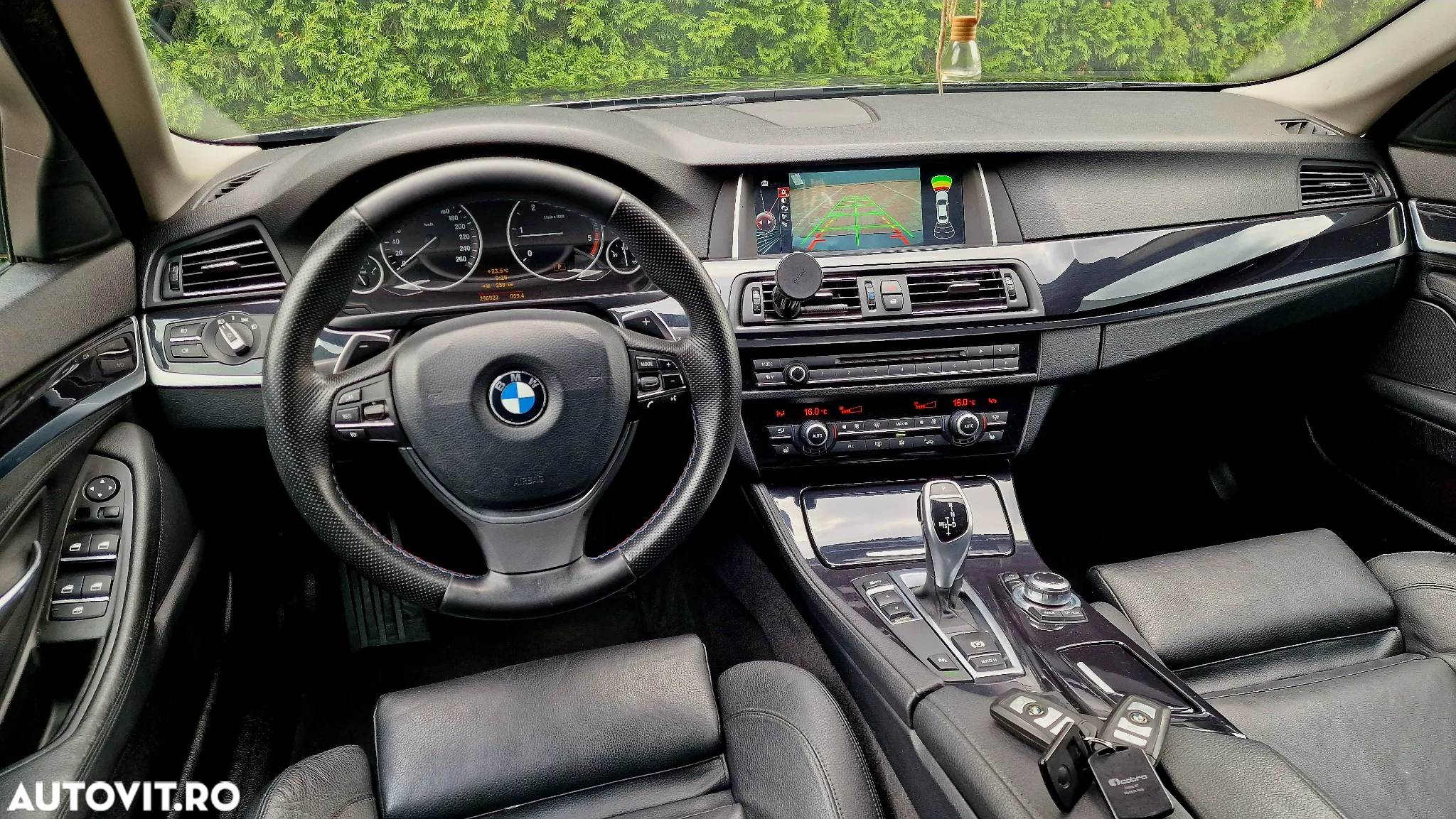 BMW Seria 5 520d Touring Sport-Aut. - 6