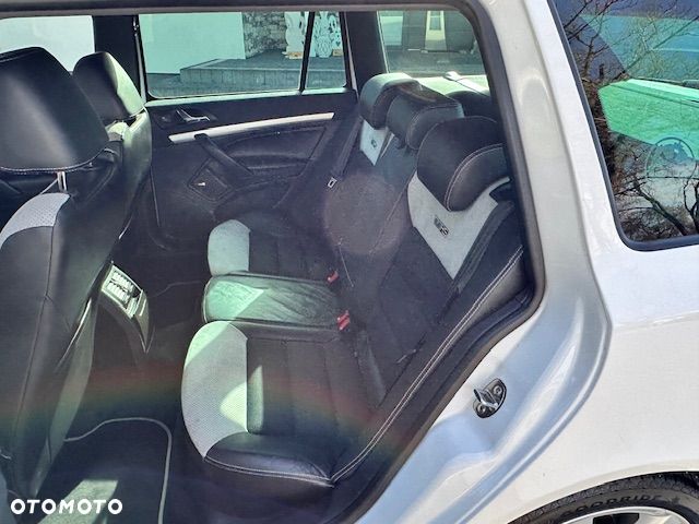 Skoda Octavia 2.0 TDI CR DPF DSG RS - 7