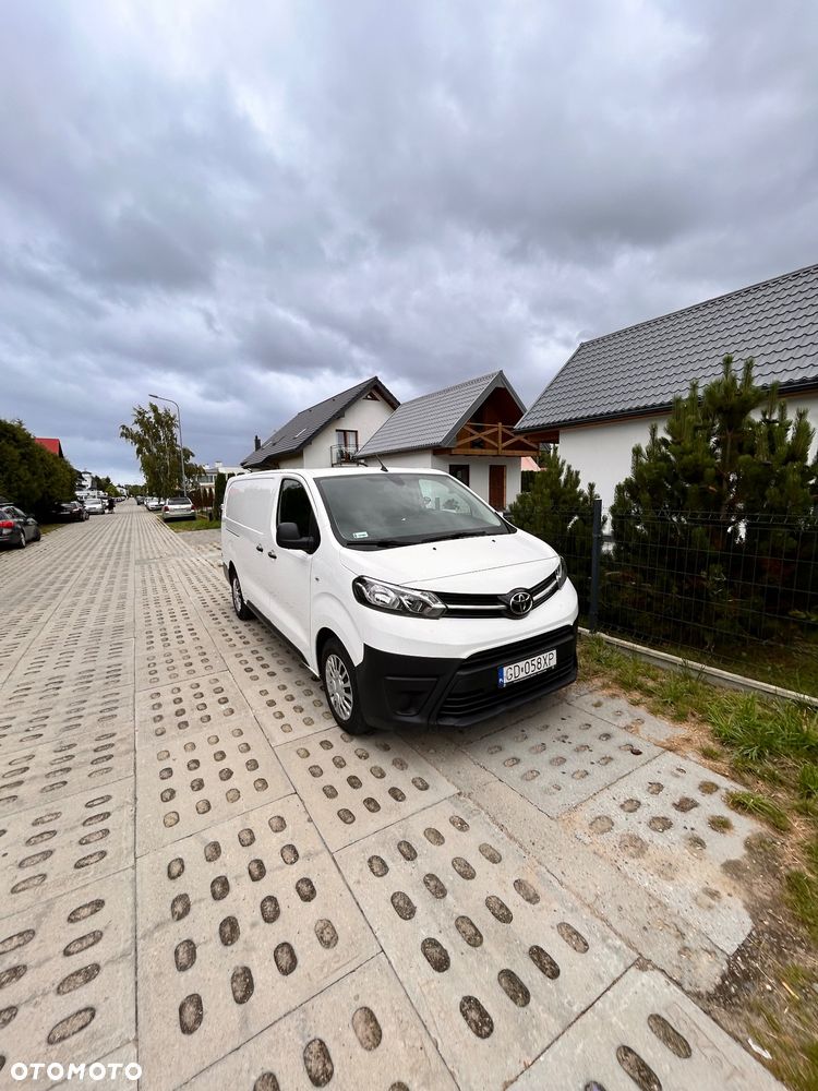 Toyota Proace - 10
