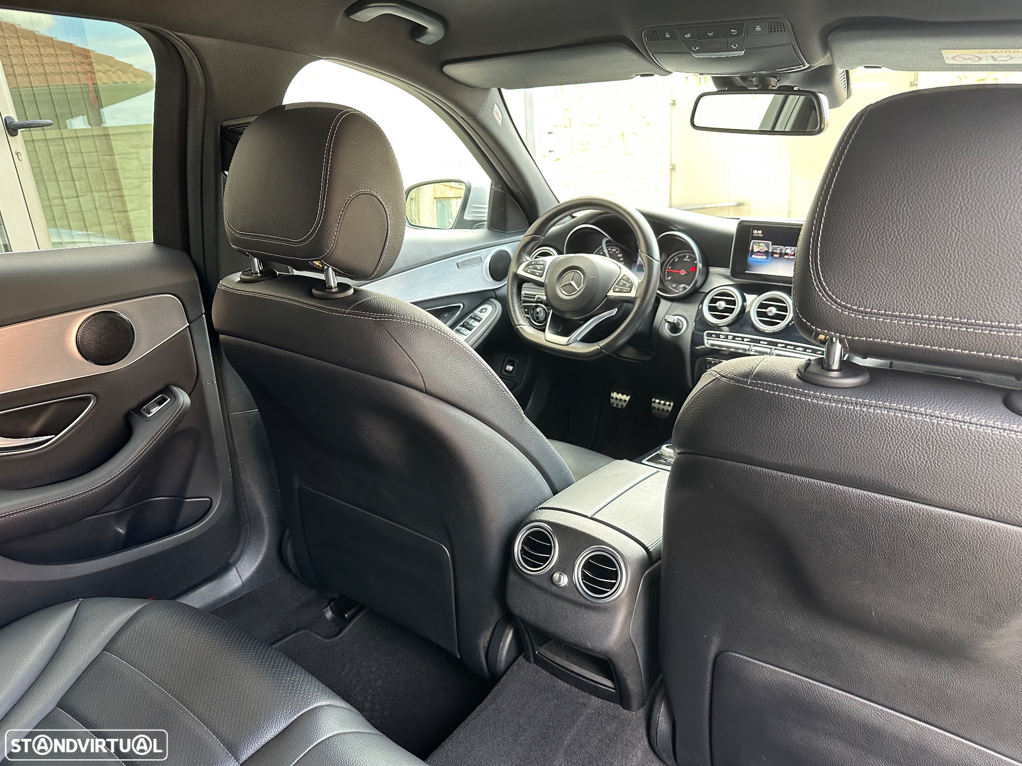 Mercedes-Benz C 220 d AMG Line - 34