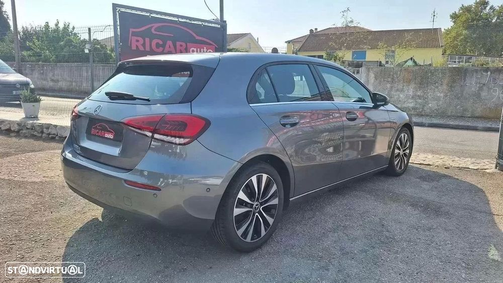 Mercedes-Benz A 180 d 7G-DCT Progressive - 4