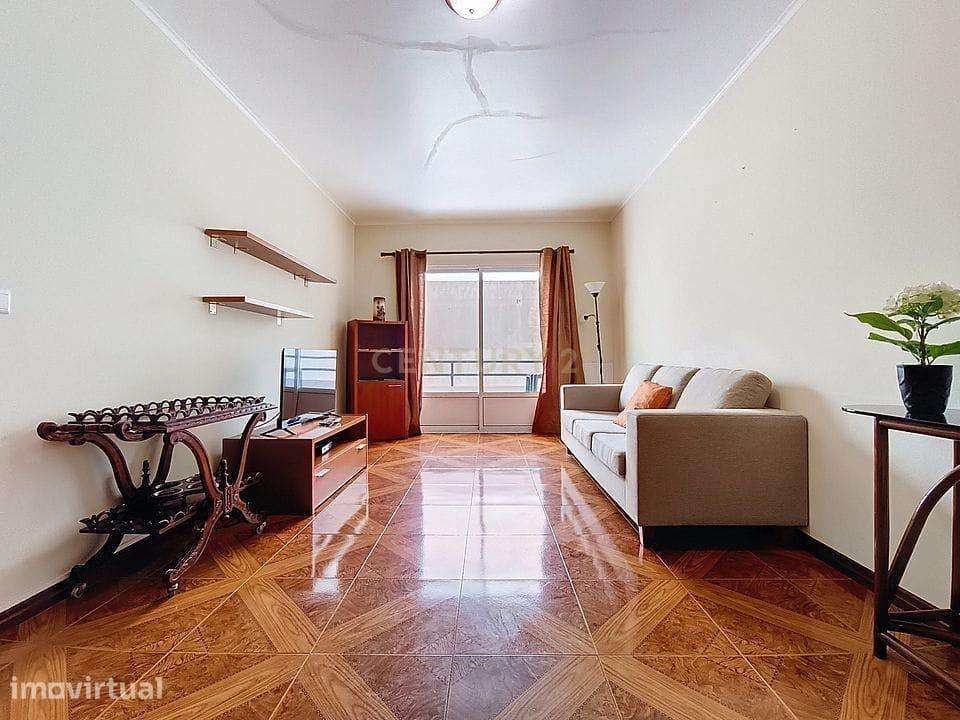 Apartamento T2 + 1 com Licença de AL com vista Mar em Localização Priv - Grande imagem: 4/16