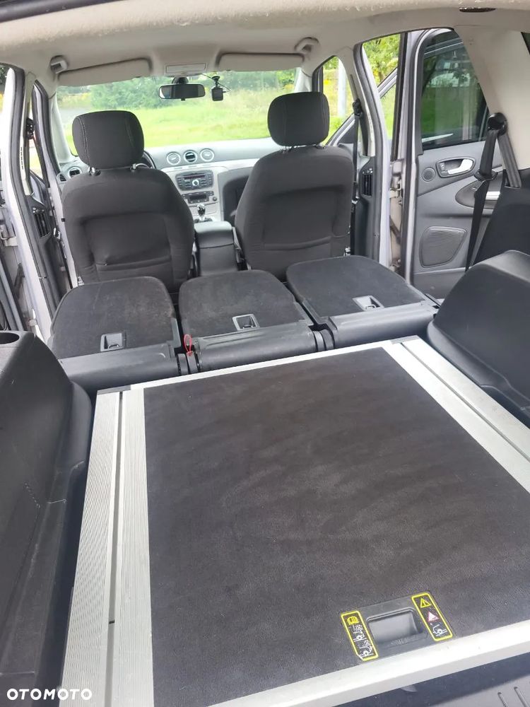 Ford S-Max 2.0 TDCi DPF Titanium - 12