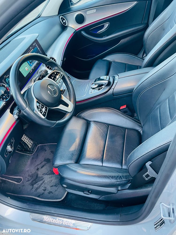 Mercedes-Benz E - 10