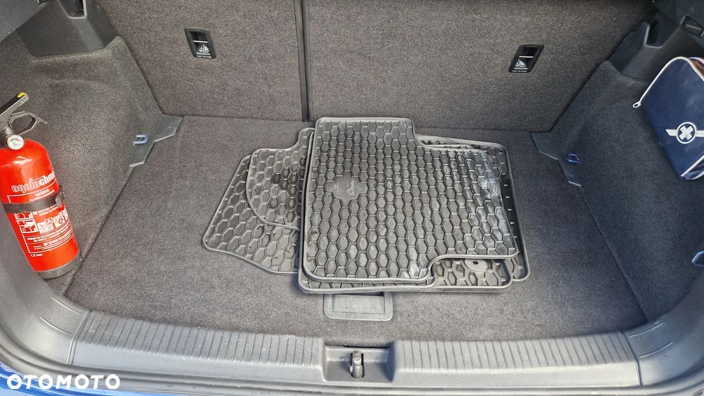 Volkswagen T-Cross 1.0 TSI Style DSG - 21