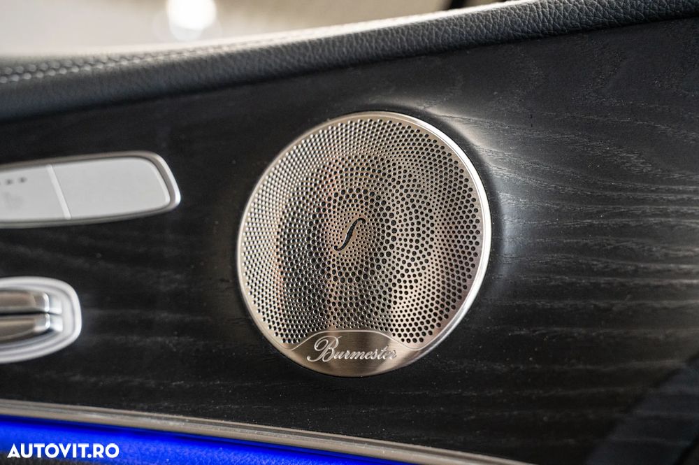 Mercedes-Benz E 300 de 4Matic 9G-TRONIC AMG Line - 25
