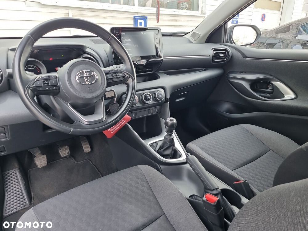 Toyota Yaris - 15