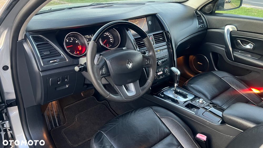 Renault Latitude 2.0 dCi Initiale - 16