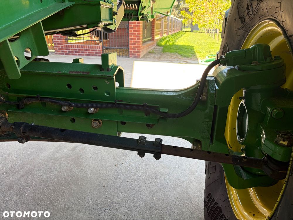 John Deere S680i - 16