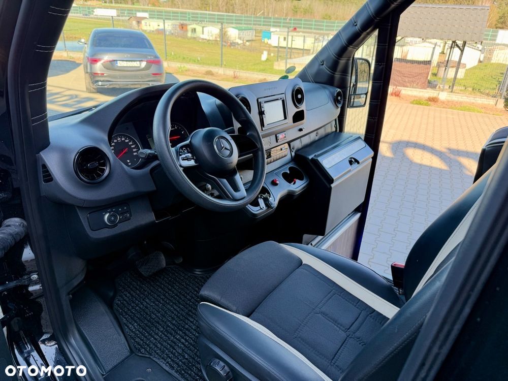 Mercedes-Benz Sprinter 519 24 miejsca 3.0 V6 automat turystyczny - 36