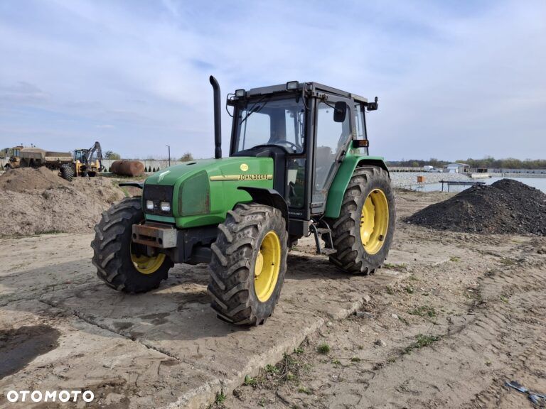 John Deere 3300X - 8