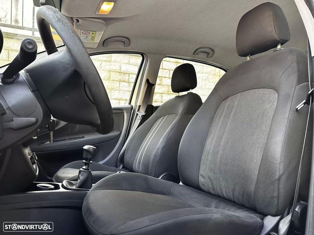 Fiat Punto 1.2 Young S&S - 7