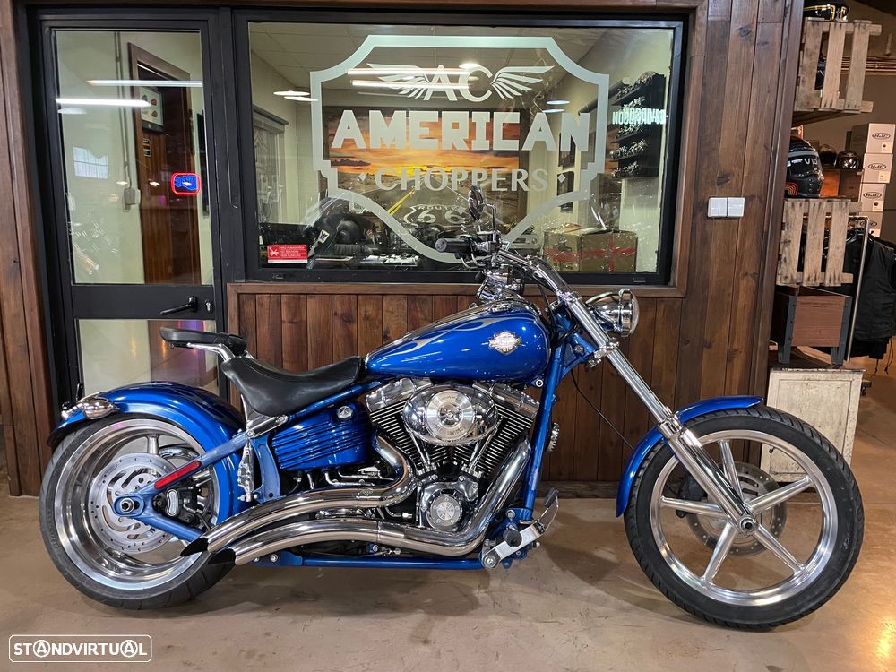 Harley-Davidson Softail Rocker C FXCWC - 1