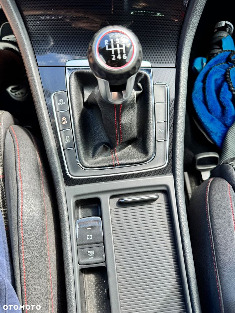 Volkswagen Golf 2.0 TSI BMT GTI Performance - 12