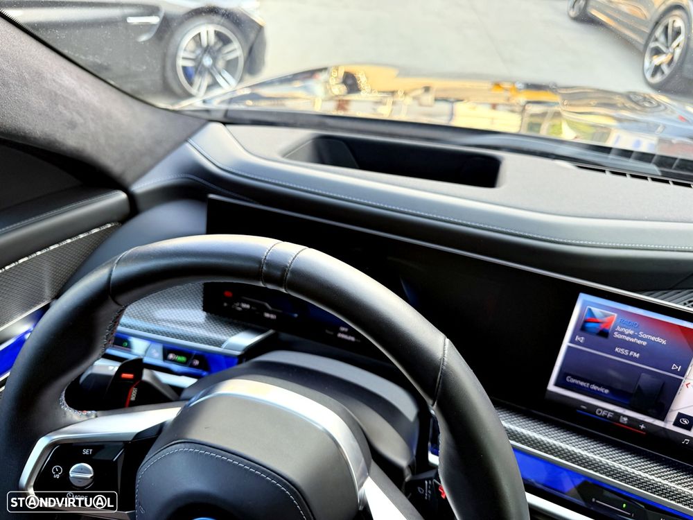 BMW 760 Me xDrive - 16