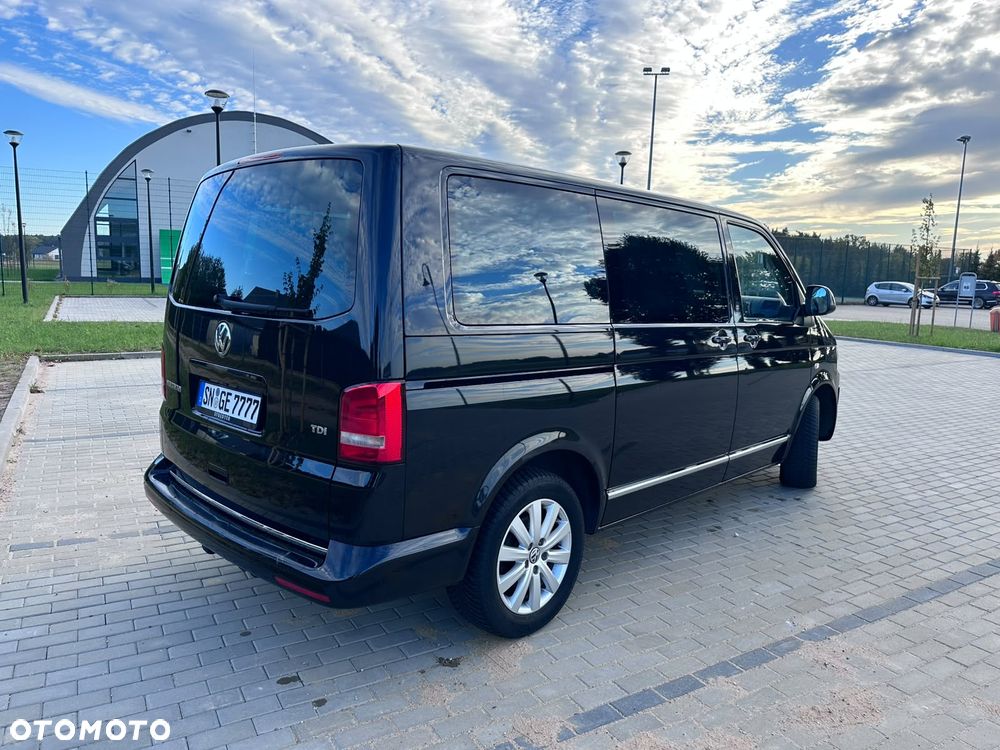 Volkswagen Multivan - 5