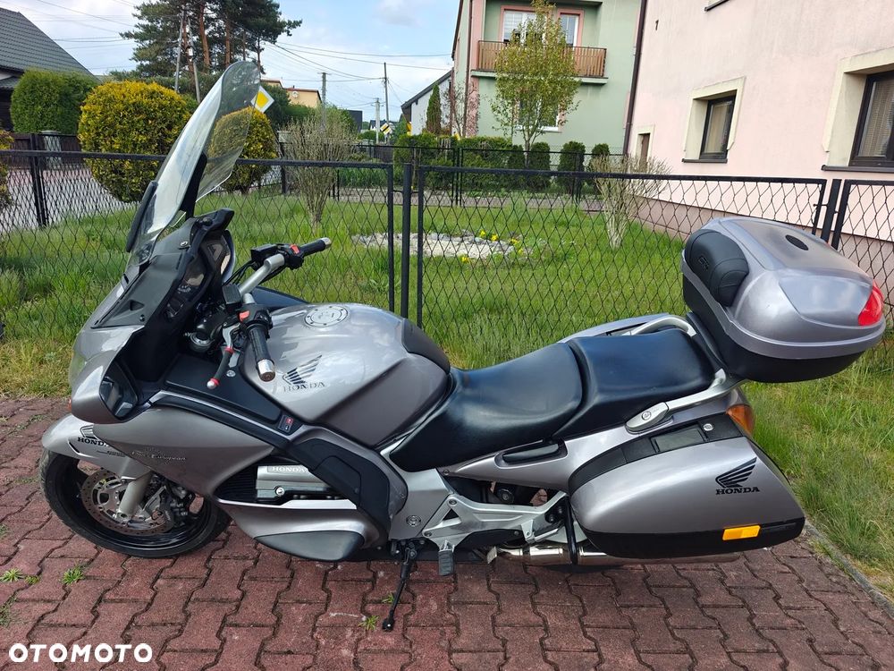 Honda ST - 11