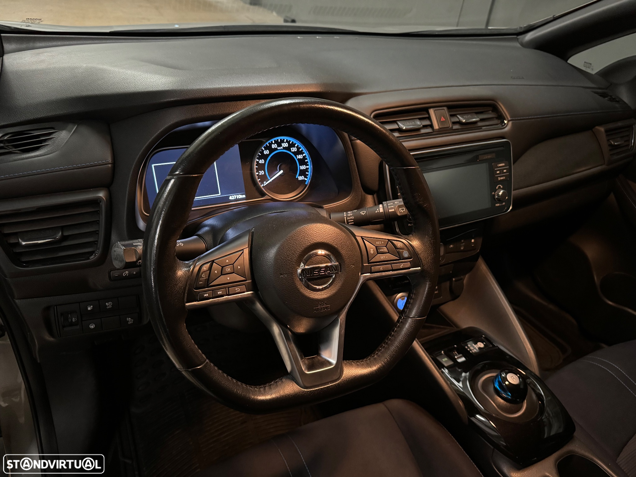 Nissan Leaf N-Connecta Two Tone - 19