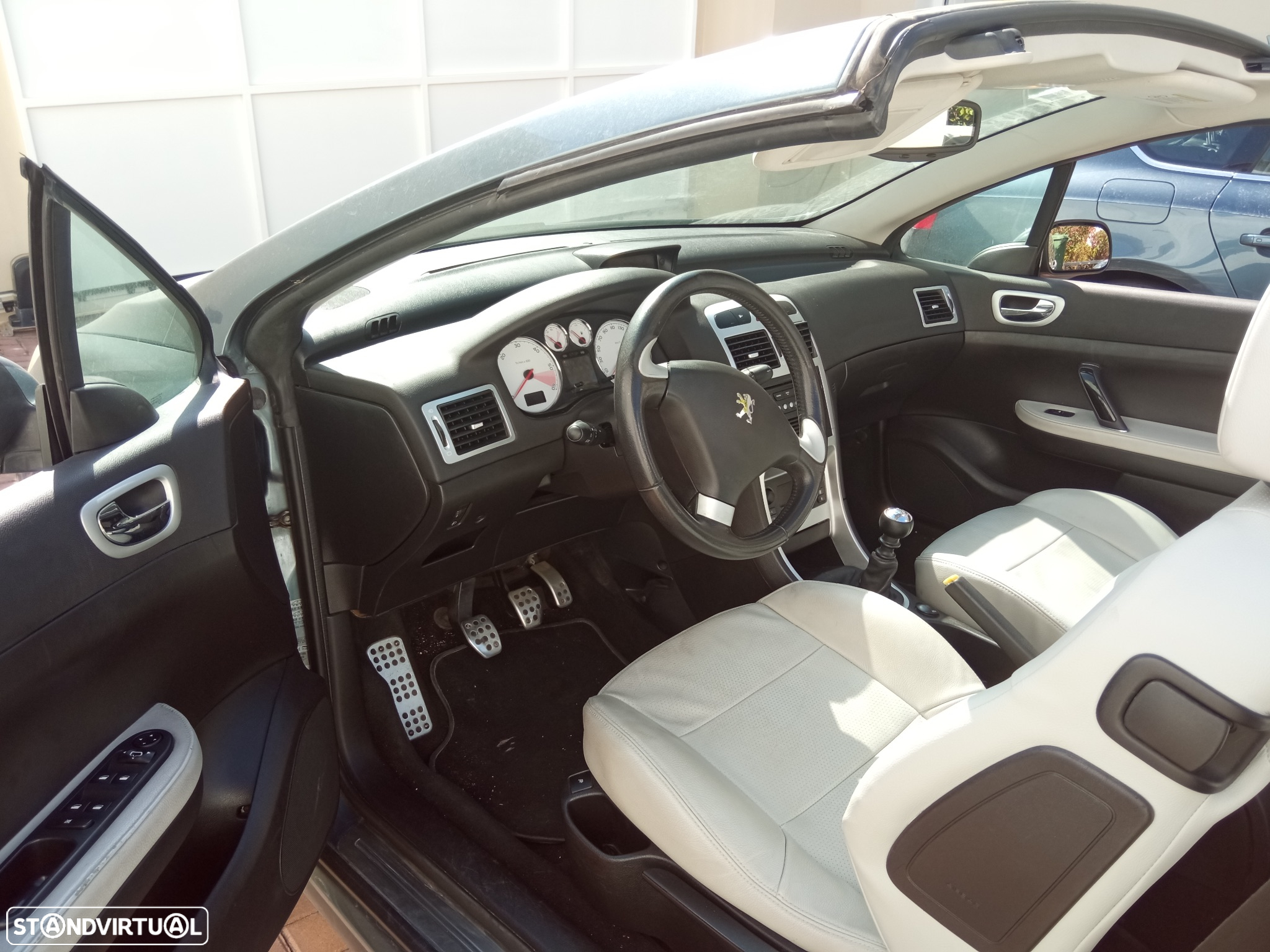 Peugeot 307 CC 2.0 HDi Dynamique - 9