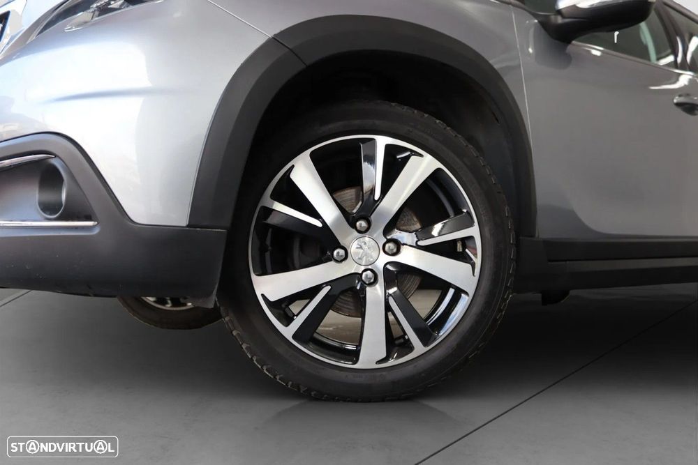 Peugeot 2008 1.2 PureTech Allure EAT6 - 16