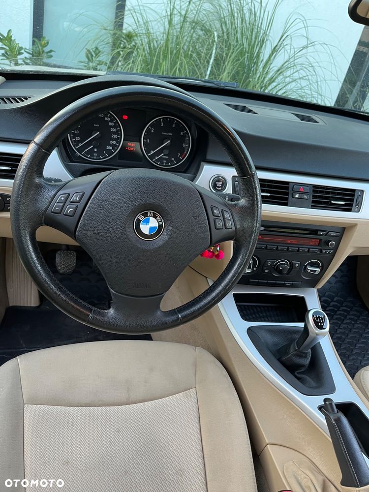 BMW Seria 3 - 6