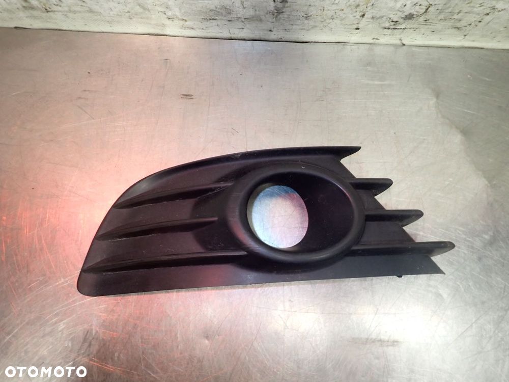 KRATKA ZDERZAKA LEWA CITROEN C4 - 1