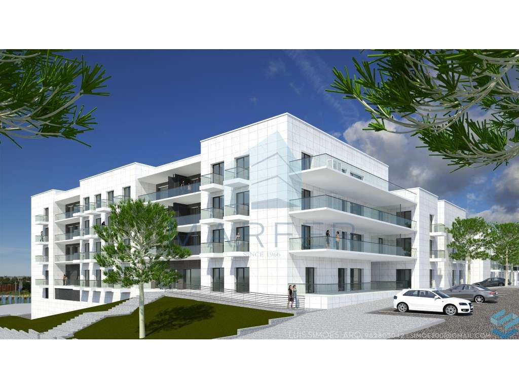 Loja Nova 167m2 | Porto Salvo - Grande imagem: 3/3