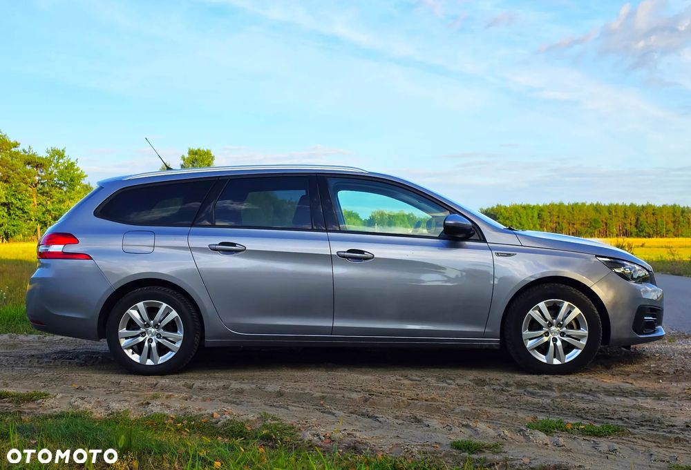 Peugeot 308 1.5 BlueHDi GT Pack S&S EAT8 - 4