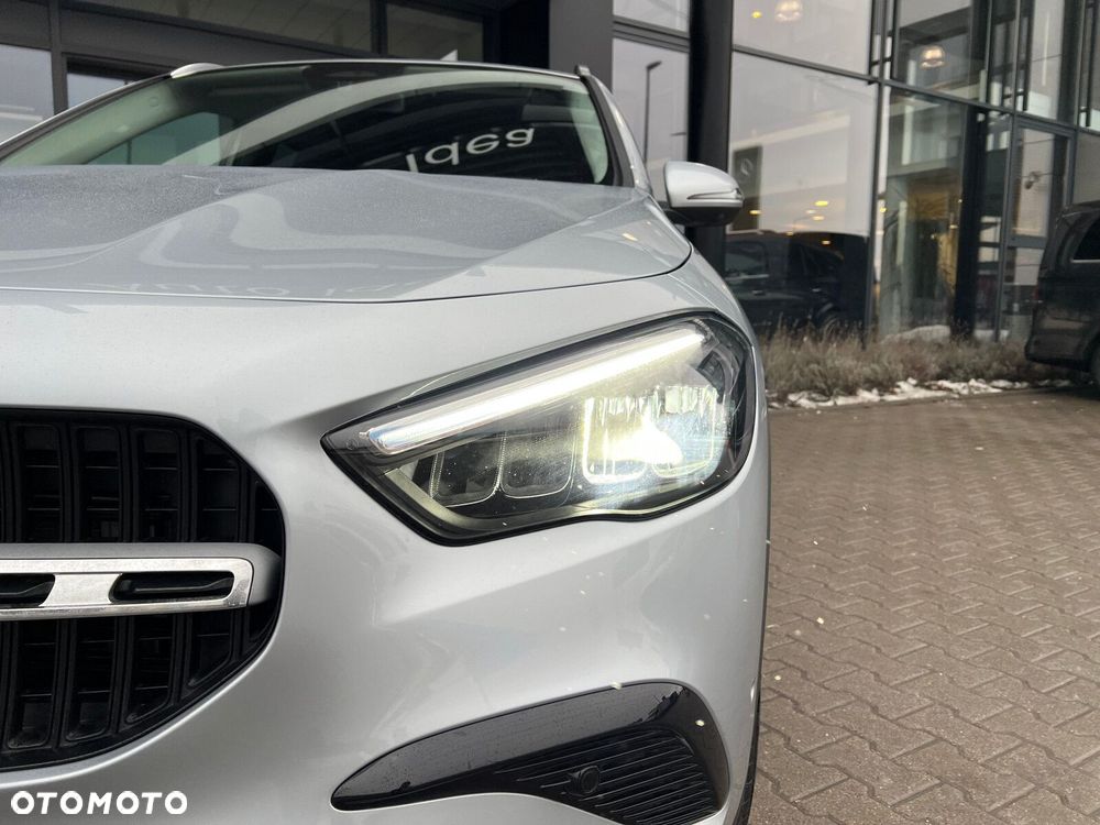 Mercedes-Benz GLA - 3