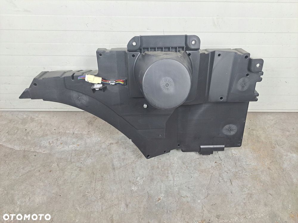 GŁOŚNIK 8720A031 SUBWOOFER MITSUBISHI PAJERO IV - 5
