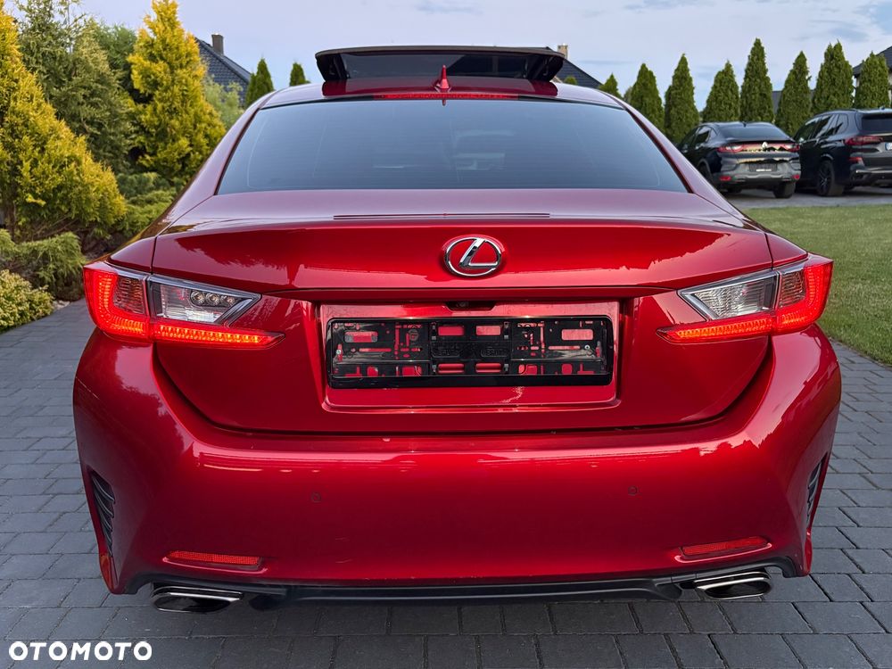 Lexus RC 200t / 300 F Sport - 13
