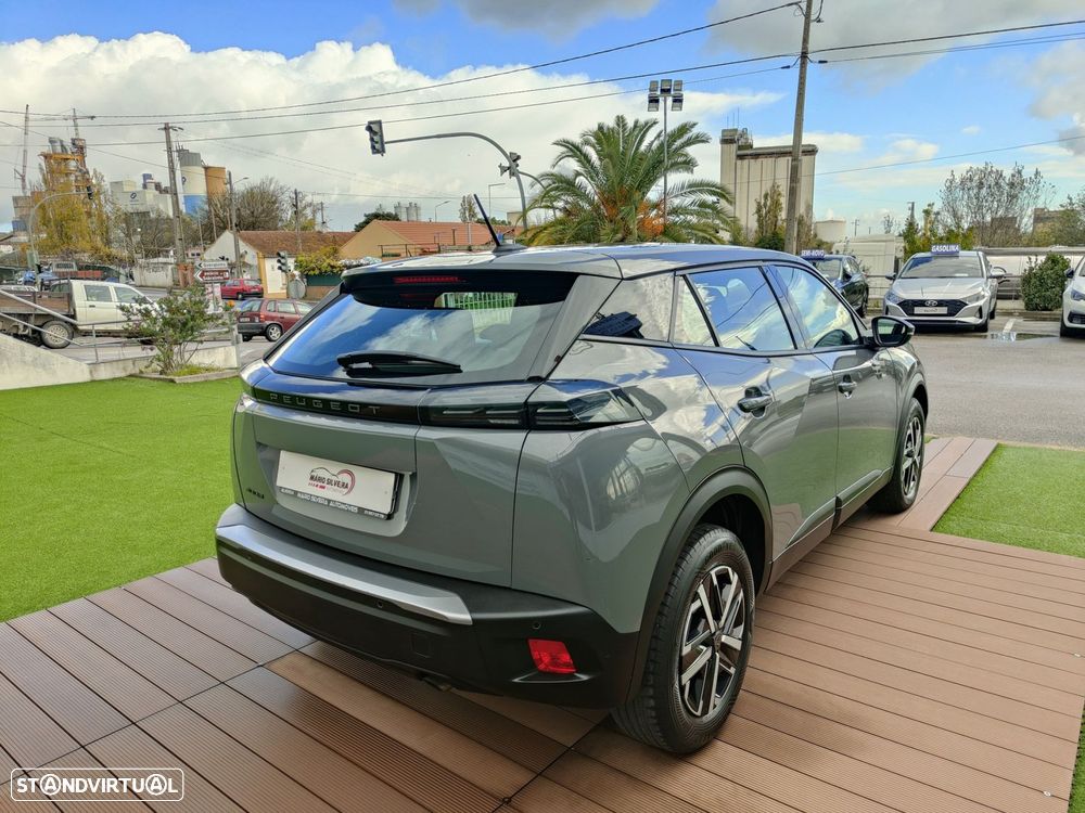 Peugeot 2008 1.2 PureTech Active Pack - 16