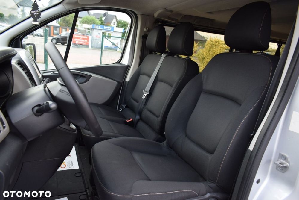 Renault Trafic - 18