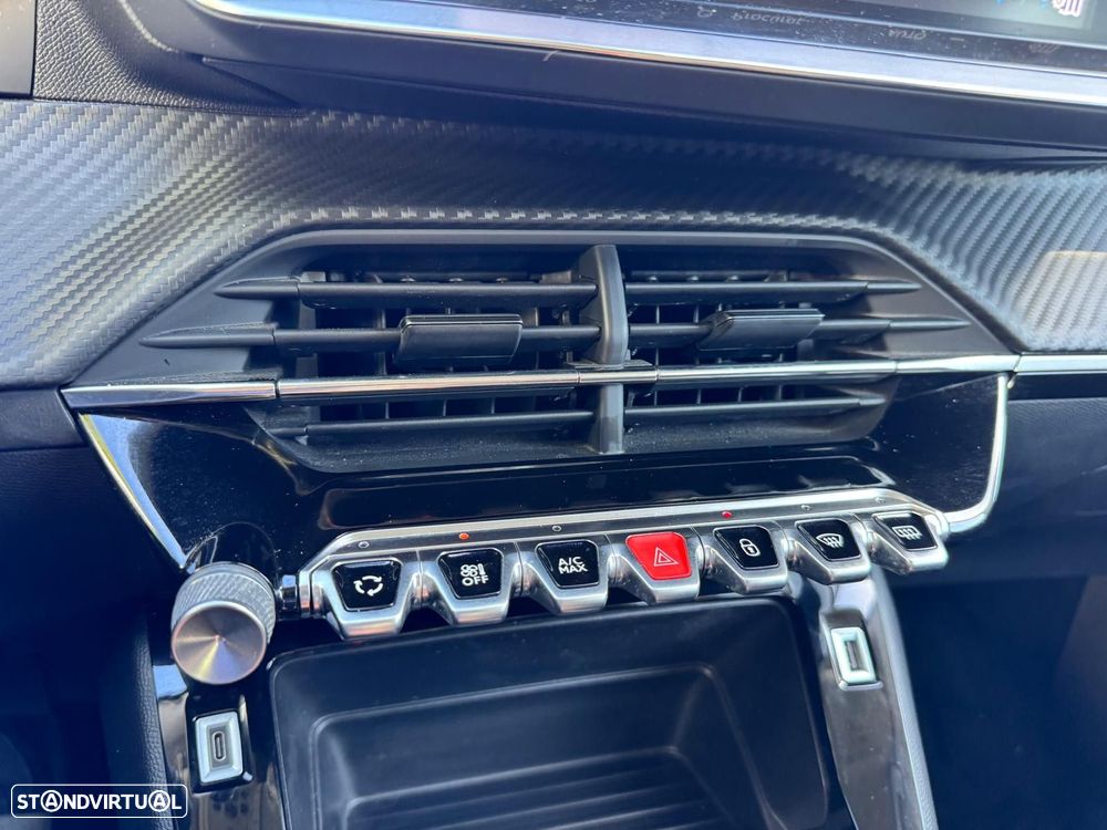 Peugeot 2008 1.2 PureTech Active Pack EAT8 - 23