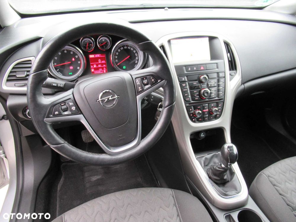 Opel Astra - 6