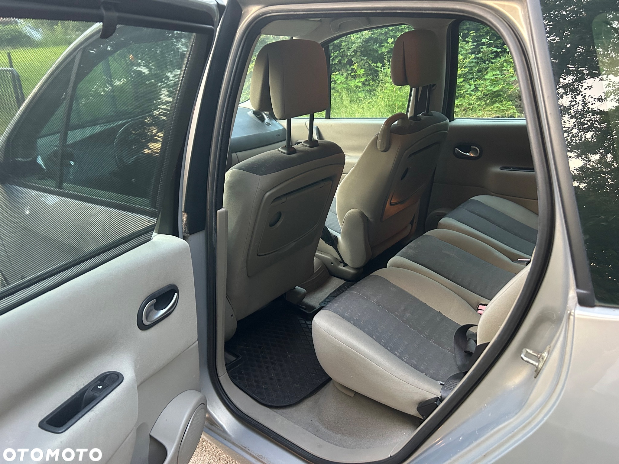 Renault Scenic 1.4 16V Authentique - 10