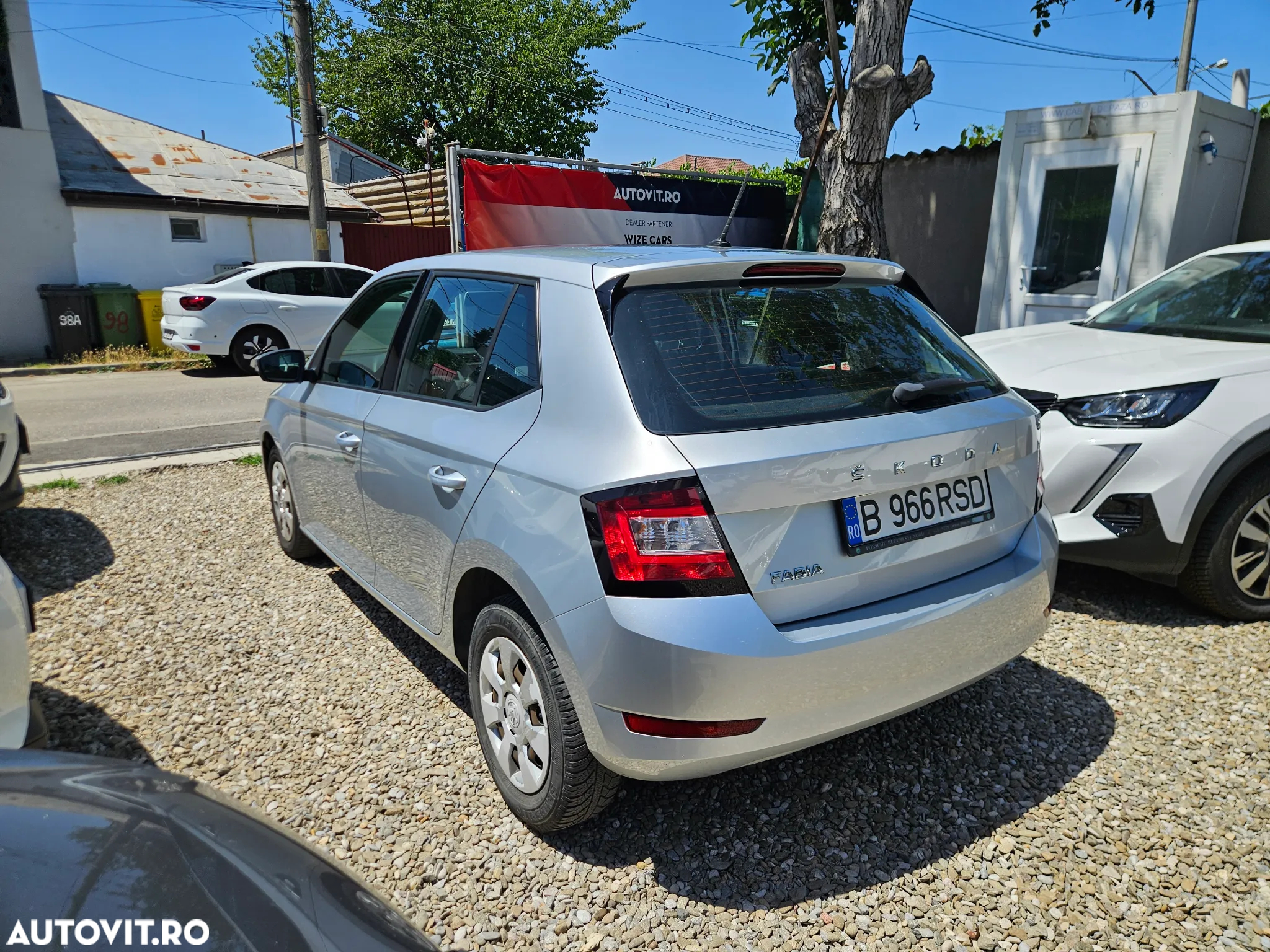 Skoda Fabia 1.0 MPI Avantaj - 2