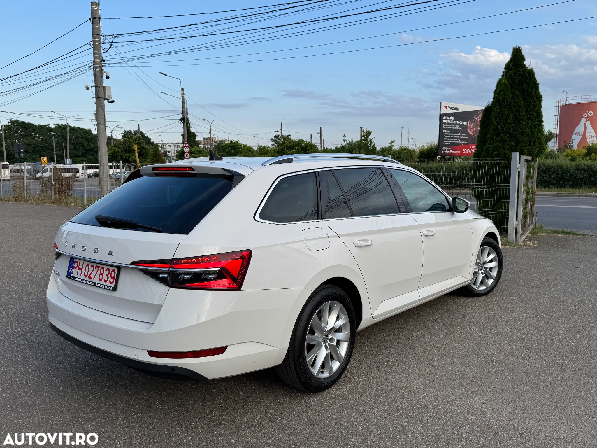 Skoda Superb Combi 2.0 TDI DSG Style - 23
