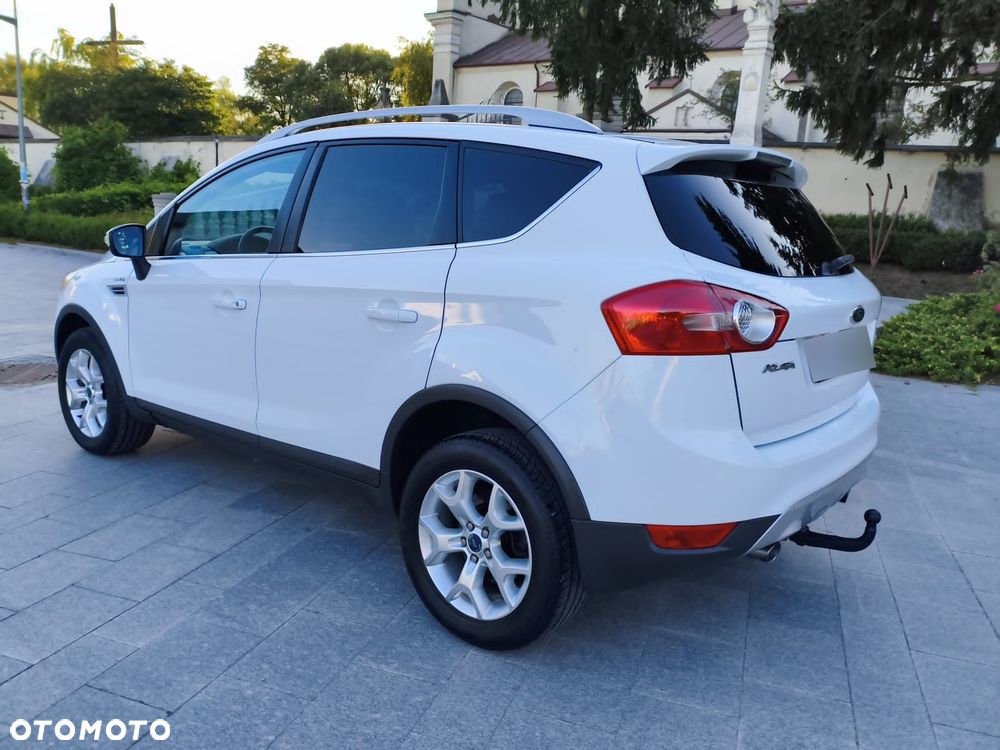 Ford Kuga 2.0 TDCi 4x4 Titanium - 11