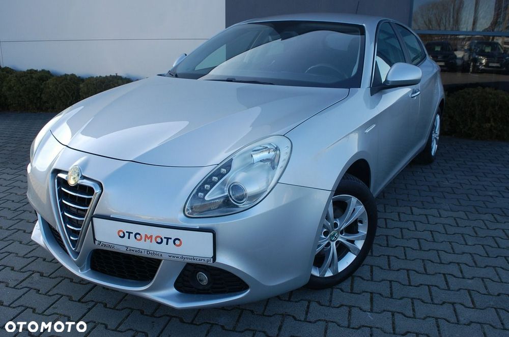 Alfa Romeo Giulietta - 2