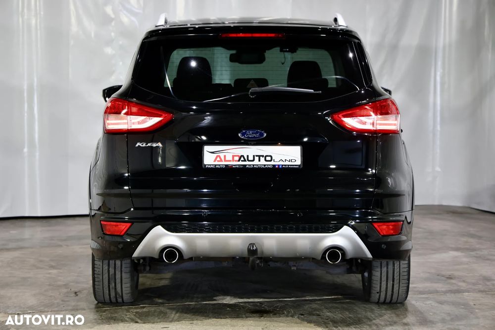 Ford Kuga 2.0 TDCi 4x4 Aut. ST-Line - 39