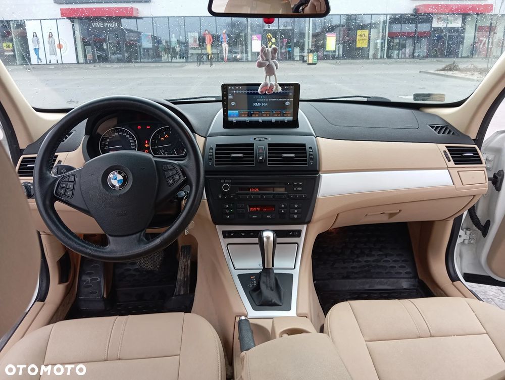 BMW X3 xDrive30i - 11
