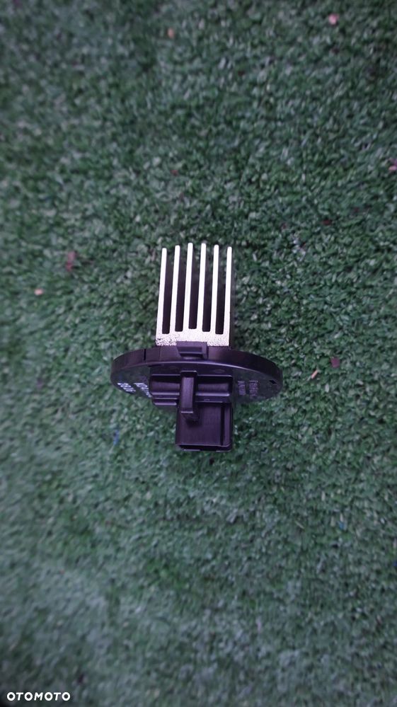 Mazda CX 5 CX-5 rezystor opornica nawiewu KD47A03 - 1