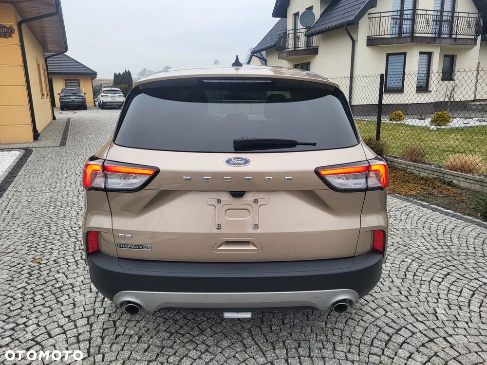 Ford Kuga - 14
